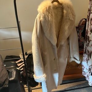 Cream Wilson’s Leather Fur coat
